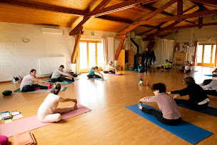 Photo n°13 de Association Yoga Et Vie à Tournon-sur-Rhône (Salle de gym)