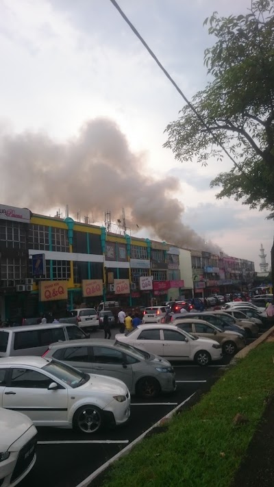 Petronas Bandar Baru Uda Maybank N Cimb Daerah Johor Baharu Johor 60 7 238 6636