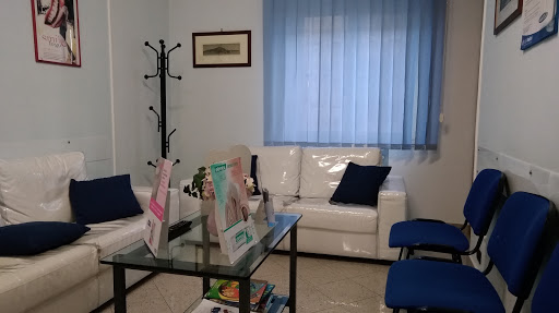 Studio Dentistico dr Antonio Rizzuto Gallery - Italy