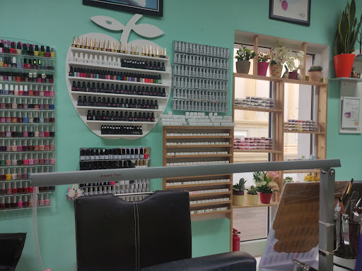 Karow Nails - Visual