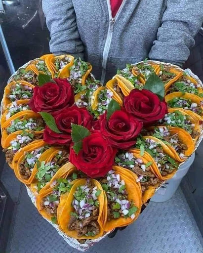 Tacos y cemitas "El Elefante " - Thumbnail