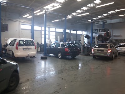 Photos of AUTO H&Eacute;GR, Inc.