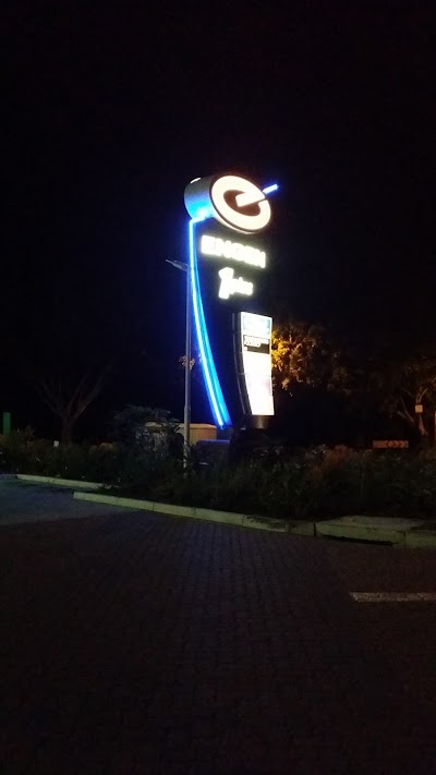 Photos of Steers Engen Richards Bay
