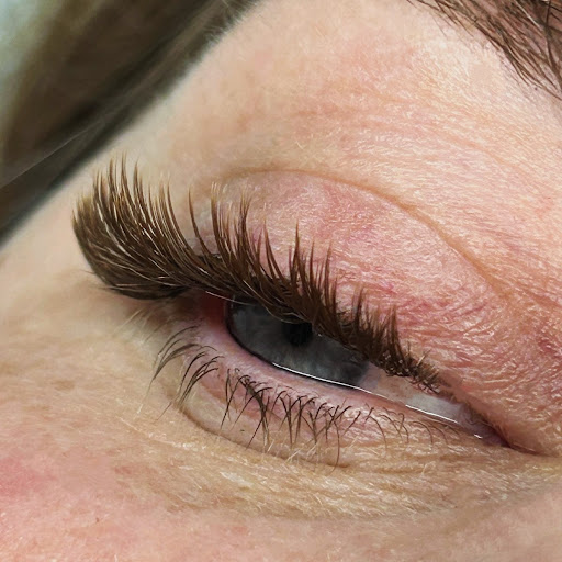 Chocolate Lashes Anna Schwetz - Thumbnail