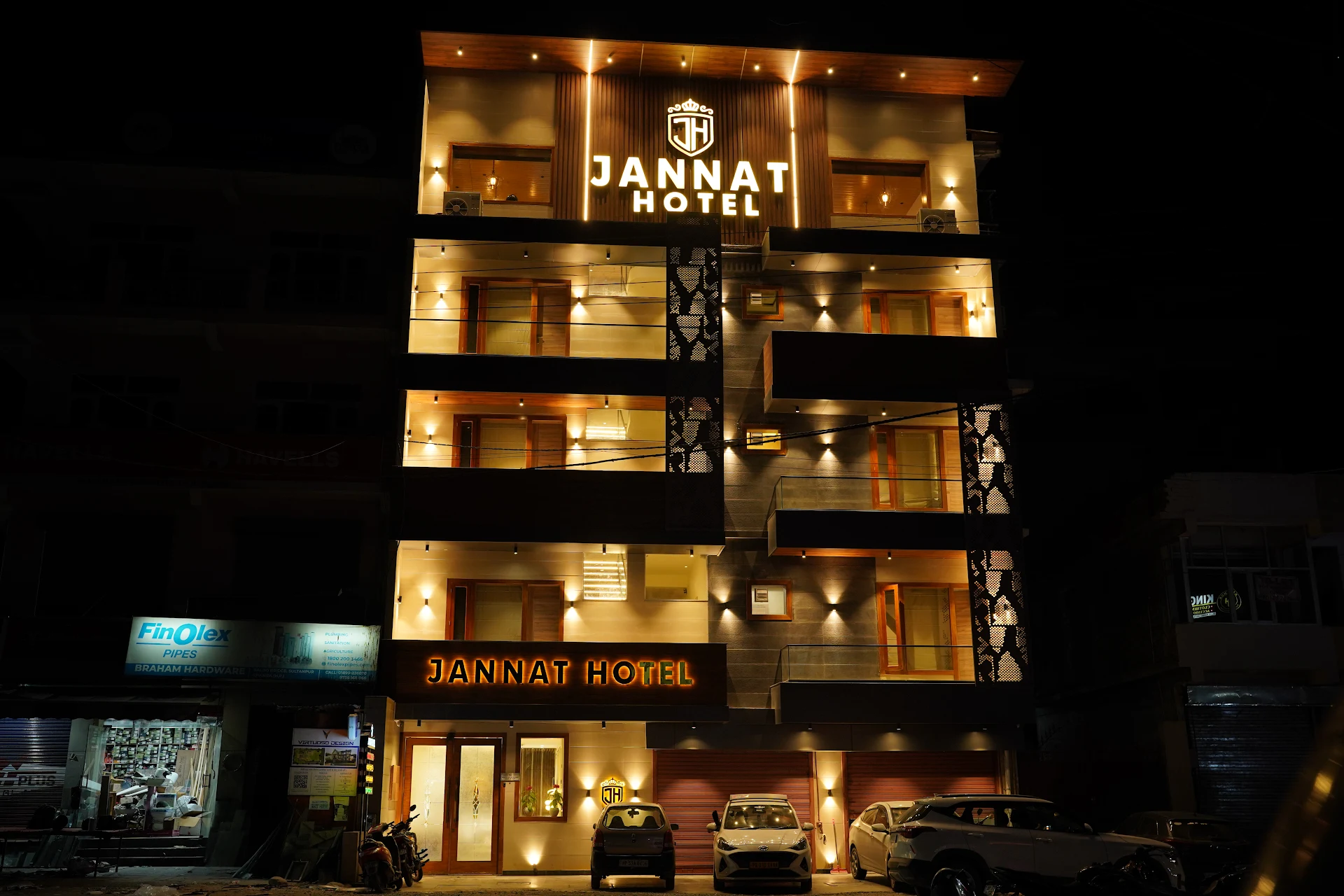Jannat Hotel
