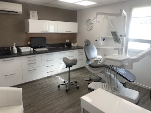 Photo n°2 de François-Xavier AMOROS à Ensuès-la-Redonne (Dentiste)