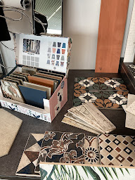 Photo n°41 de Carrelage et Bain Lons le Saunier à Perrigny (Magasin de meubles)