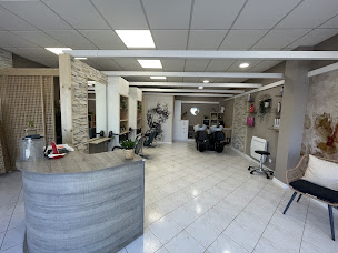 Photo n°22 de Costella Création à Guénange (Salon de coiffure)