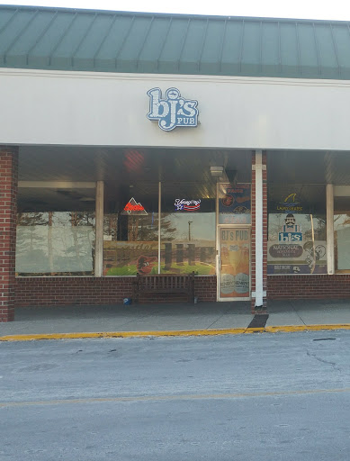 B J's Pub - Visual