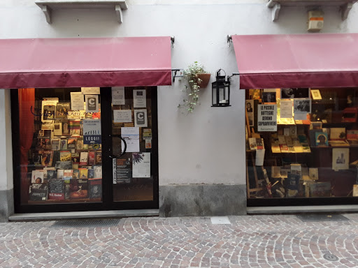 Libreria Milton - Thumbnail