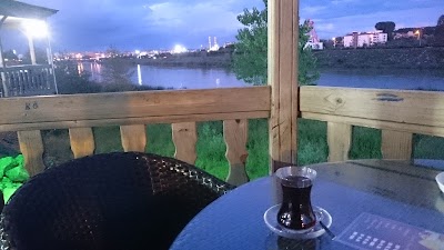 Sahil Cafe Özceniklioğlu Yakup Usta