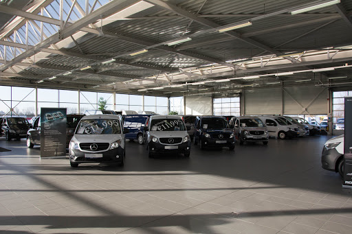 Van Mossel Mercedes-Benz Vans & Trucks (Bergschenhoek) - Thumbnail