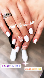 Photo n°23 de Luminails à Mantes-la-Jolie (Salon de manucure)