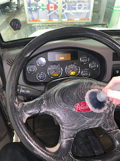 Raceway Auto Spa - Visual