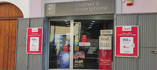 Internet & Smartphone Store
