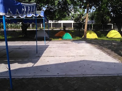 Photos of Mapala Wamadika