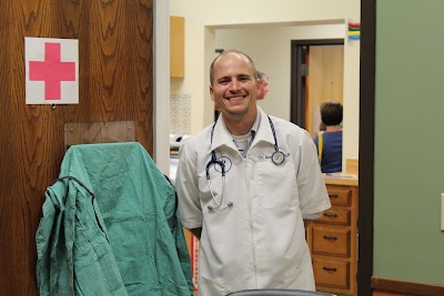 Photos of Dr. Andy Manoloff, DVM