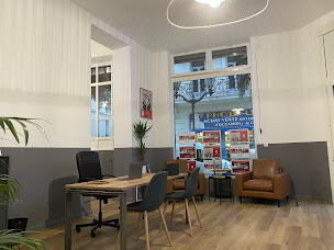 Photo n°3 de Laforêt immobilier à Toulon (Agence de location immobilière)