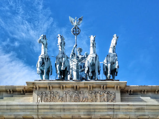 Réplica de la Puerta de Branderburgo Gallery - Spain