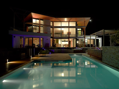 Carré Bleu - Piscines Pyrenees Construction - Spas Hotspring