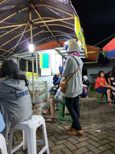 Photos of INDOMARET GUNUNG BATU