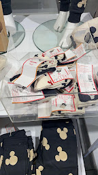 Photo n°26 de Orchestra AUBERGENVILLE FLINS à Aubergenville (Magasin de jouets)