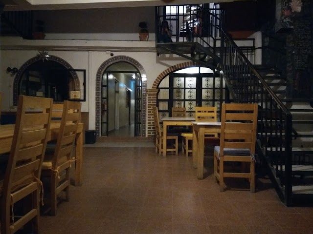 La Catrina Hostel and Breakfast