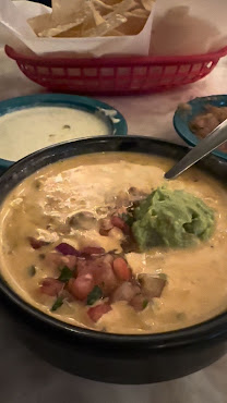 Chuy's by null