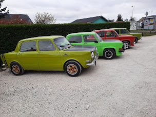 Photo n°2 de Sport Retro Touraine à Ambillou (Garage automobile)
