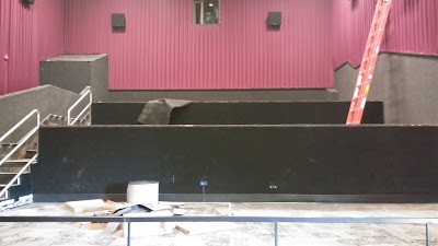Photos of Regal Cinemas Noblesville 10