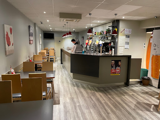 Photo 1 - Burger Artisan
