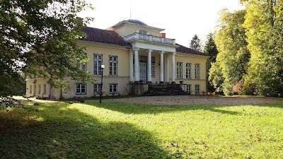 Photos of Pirgu m&otilde;is