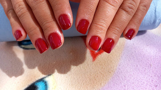 Manicurista y crochet - Thumbnail