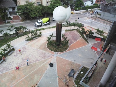 Photos of Maria de la Esperanza Park