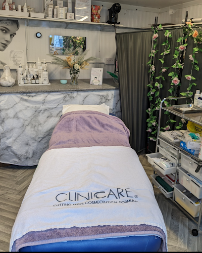 The Skin Smiths Aesthetics & Facials - Botox - Lip fillers - skin boosters - facials - vitamins