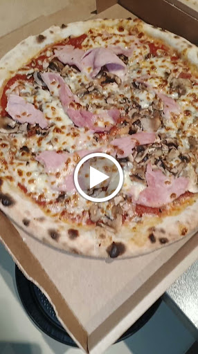 Photo 2 - La Fabrique De Charley Restaurant et distributeur à pizzas