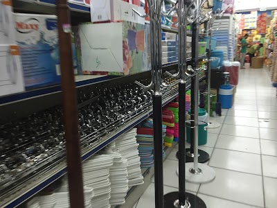 Photos of Al Ain Flower Market