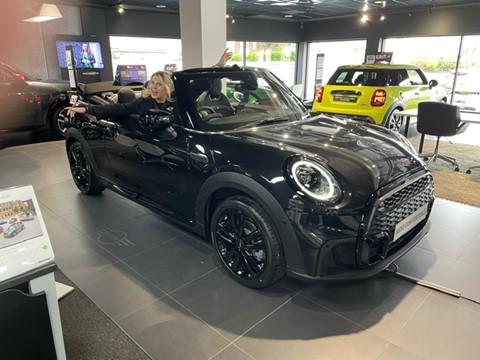 Marshall MINI Bournemouth (Sales Only) Gallery - United Kingdom