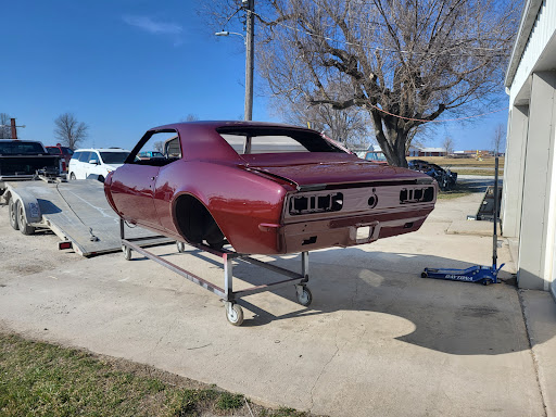 Chuck's Body Shop - Thumbnail