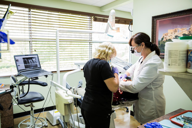 Advanced Dental Dentures