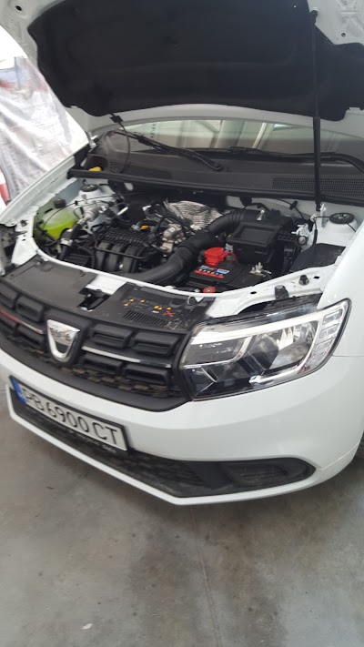 Photos of Auto 1