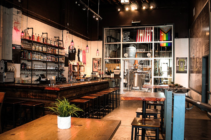 Deacon Giles Distillery by null