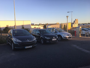 Photo n°9 de La Carrosserie Ecologique LCE à Dompierre-sur-Mer (Atelier de carrosserie automobile)