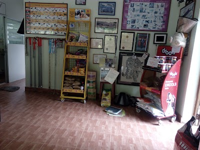 Photos of FOUR PAWS ANIMAL HOSPITAL