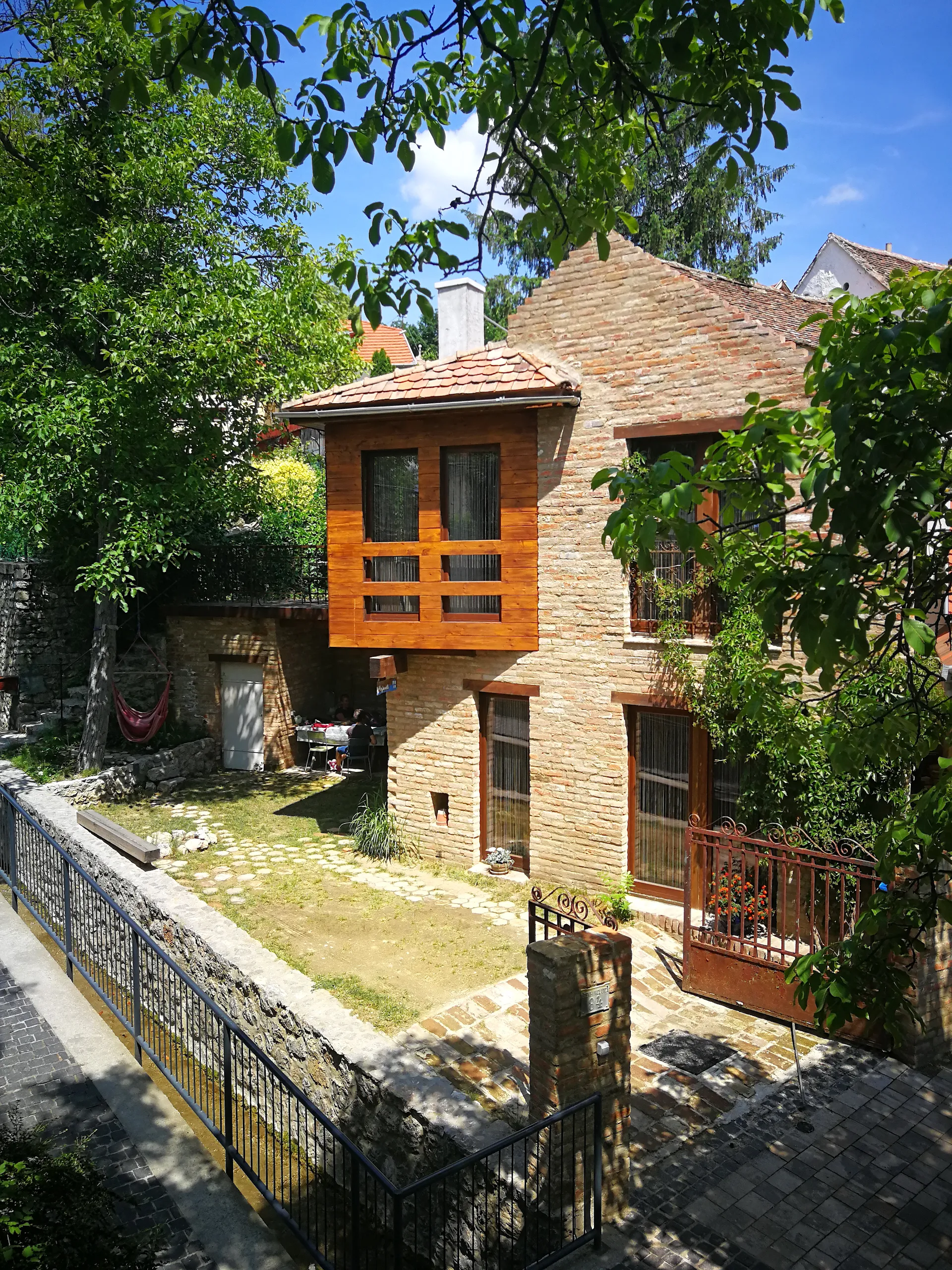 Cirfandli Guest House