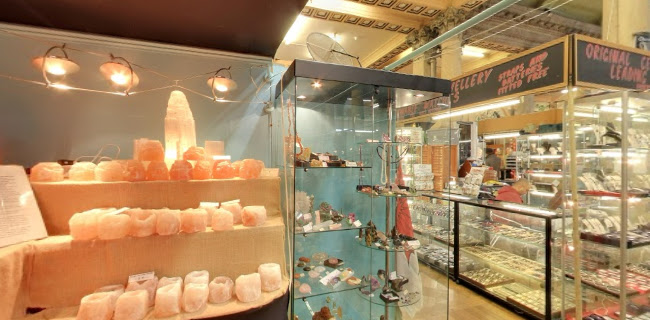World Fossils Gems & Minerals