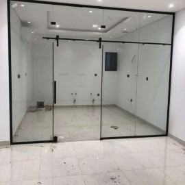 زجاج وسكريت الشرق - صورة 2