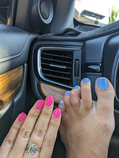 Forever Nails - Visual