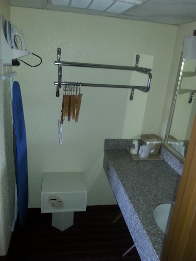 Photos of Quality Inn