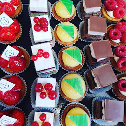 Photo n°11 de Boulangerie Chevalier à Saint-Ay (Pâtisserie)